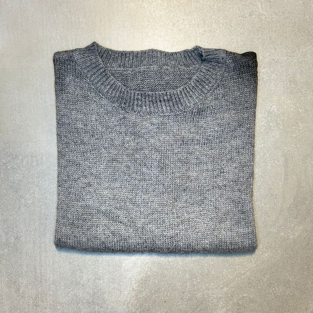 SWEATER "UNDERTONE" (M/L)