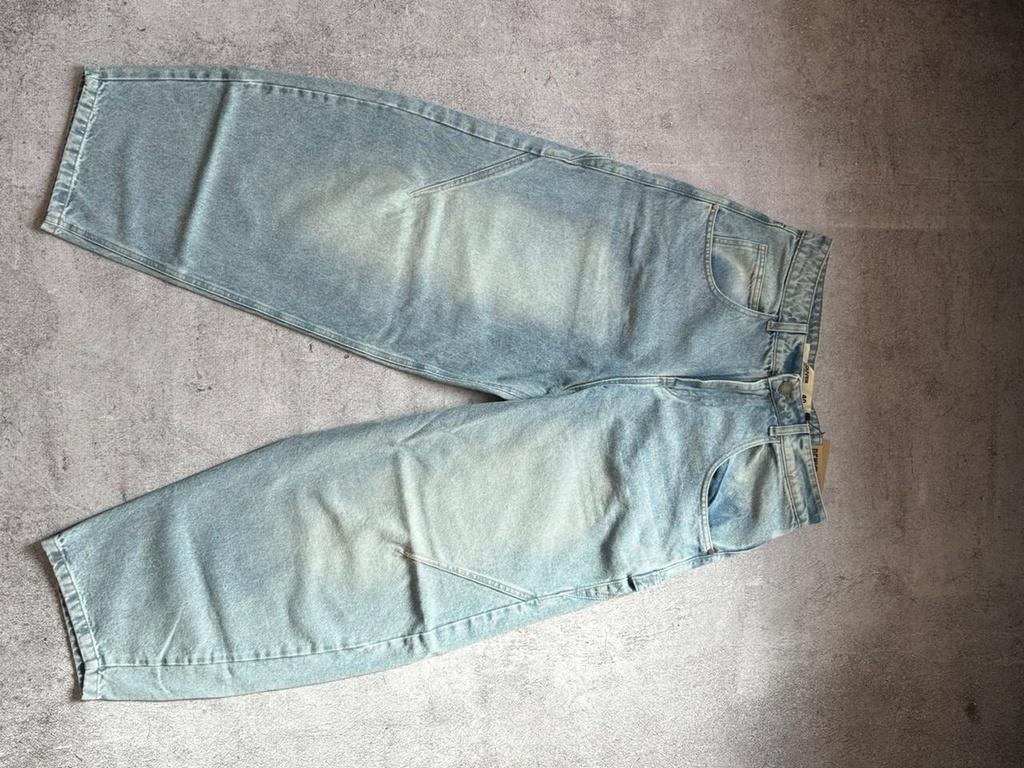 JEAN VANCOUVER "FEROE"