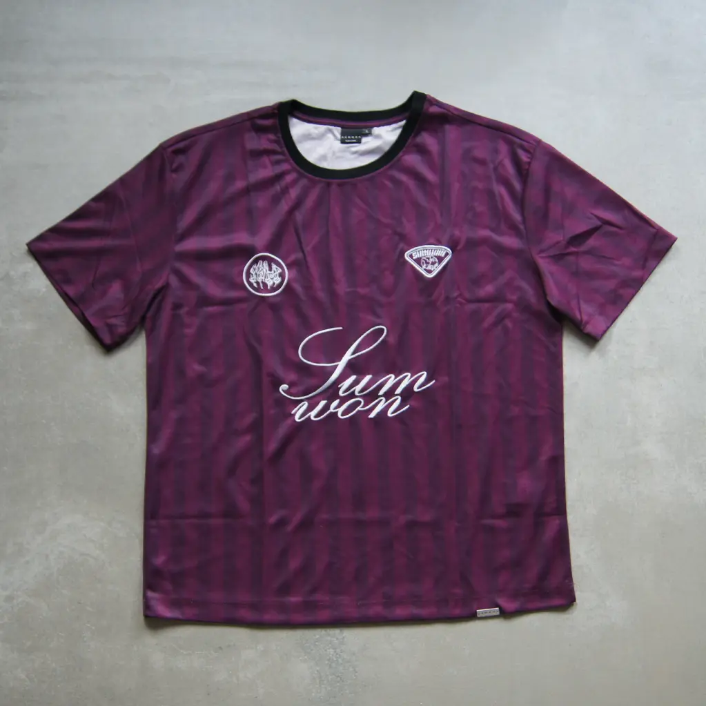 CAMISETA MORADA SMWN (M)