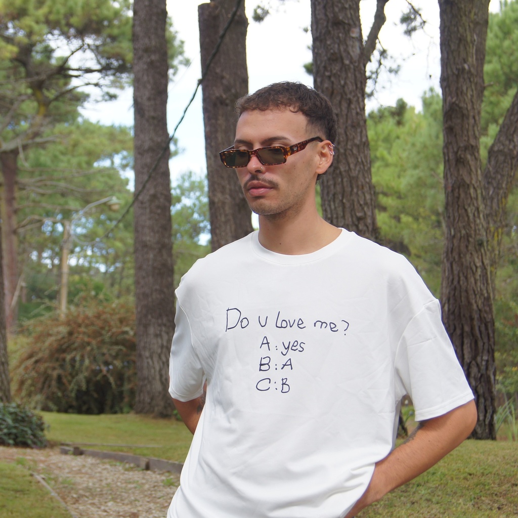 REMERA ¿DO YOU LOVE ME? (L)