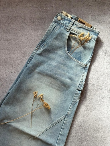 JEAN VANCOUVER "FEROE"